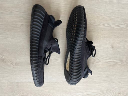 Yeezy Boost 350 V2 'Onyx'